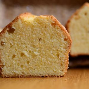Porción Budin Vainilla. Aprox. 240 gr.